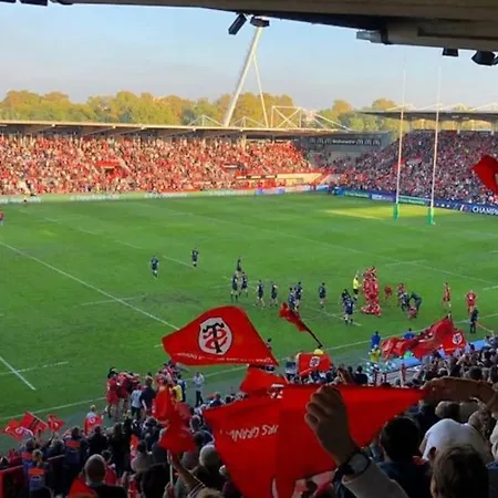 *t2*vue Garonne*piscine*garage* Tuluza